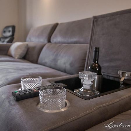 شقة Penthouse Leonarda With Private Parking بولا المظهر الخارجي الصورة